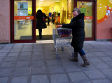 Margaret entering Conad .. 7124