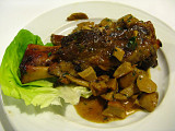 Stinco di maiale al forno con porcini .. 5181