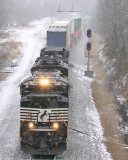 A SD70M-2 leads NS 282 North at Kings Mountain