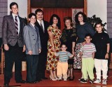 Yet-TBarMit-bigfamily.jpg