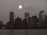 DSC02343_bw bigmoon.JPG