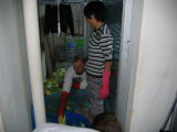 Making Kimchi at Yuns Dec10th 2005 014.jpg