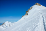 On the ridge, Zumsteinspitze 4563m
