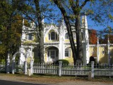 130 kennebunkport wedding cake house.jpg