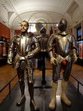 Impressionnante collection des armes et armures du Neue Burg
