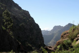 View to Montana del Lechugal, and road to Tarsartico.jpg