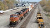 BNSF 7440 Henrietta MO