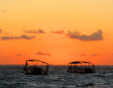 Barques au soleil levant