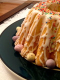 Polish Easter cake babka