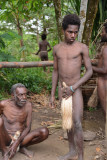 Yakel men seem to like fidgeting with their nambas