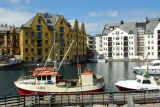 lesund inner harbor, Clarion Collection Bryggen Hotel (yellow)