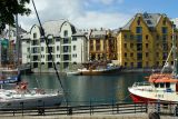 Ålesund inner harbor, Hellesundet