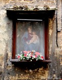 small altar, Via Rossi, Siena, Italy 