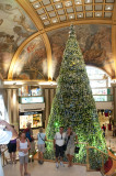 Christmas in a Buenos Aires shopping mall