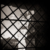 Fentre sur le chateau de Pierrefonds.