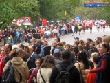 Runners at Mile 24 in Central Park experience huge crowds
