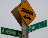 Alaska Way and Pike Street