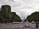 des Champs-lyses - Looking towards the Arc de Triomphe