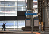 090411_1128_3543 - 11:28 Exiting Southern Cross