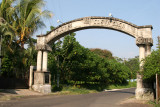Arco al Ingreso del Poblado, Conmemora 100 aos del Mismo