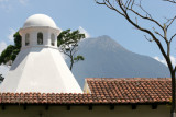 Cupula, Volcan y Teja. Representativo de Esta Ciudad