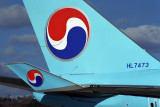 KOREAN AIR BOEING 747 400 GMP RF 1443 35.jpg