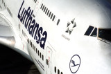 LUFTHANSA BOEING 747 400 FRA RF 1762 4.jpg