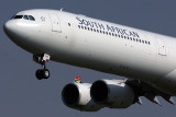 SOUTH AFRICAN AIRBUS A340 600 JNB RF IMG_0646.jpg