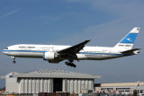 KUWAIT AIRWAYS BOEING 777 200 LHR RF IMG_3737.jpg