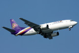 THAI BOEING 737 400 BKK RF IMG_0473.jpg