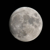 Almost a Full Moon. Presquune Pleine Lune.