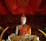 Main Buddha image