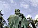 Statue of Confucius, close up