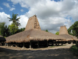 House, Umabara