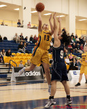 Queen's VsToronto W-Basketball 02-17-10