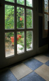 To the side yard