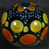 This hobnail style is Suellens specialty, and the pattern she bas become famous for.