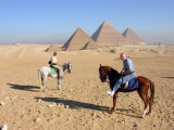 Pyramids Of Giza_03.JPG