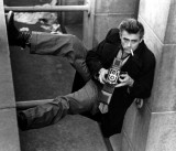 JamesDean-_using_Rolleiflex_small_file.jpg