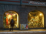 2010-01-06 Bike shop