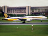 B757-200  9V-SGM
