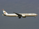B777-300  A6-ETF