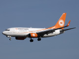 B737-700 G-STRN