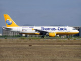 A-320  D-AICF