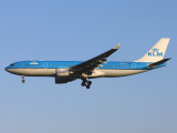 A330-200 PH-AOE