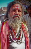 man with beads at Wahwan market