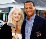 JOKE - the 2009 Tiger Woods family Christmas card - not real, its a joke
