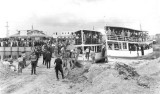 Late 1930s - passenger boats Lady Lou and Biscayne moored to crowded Hialeah dock