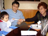 聚聚和大姨婆搶筷子