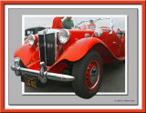 MG 1940s Red DD09 OOB.jpg
